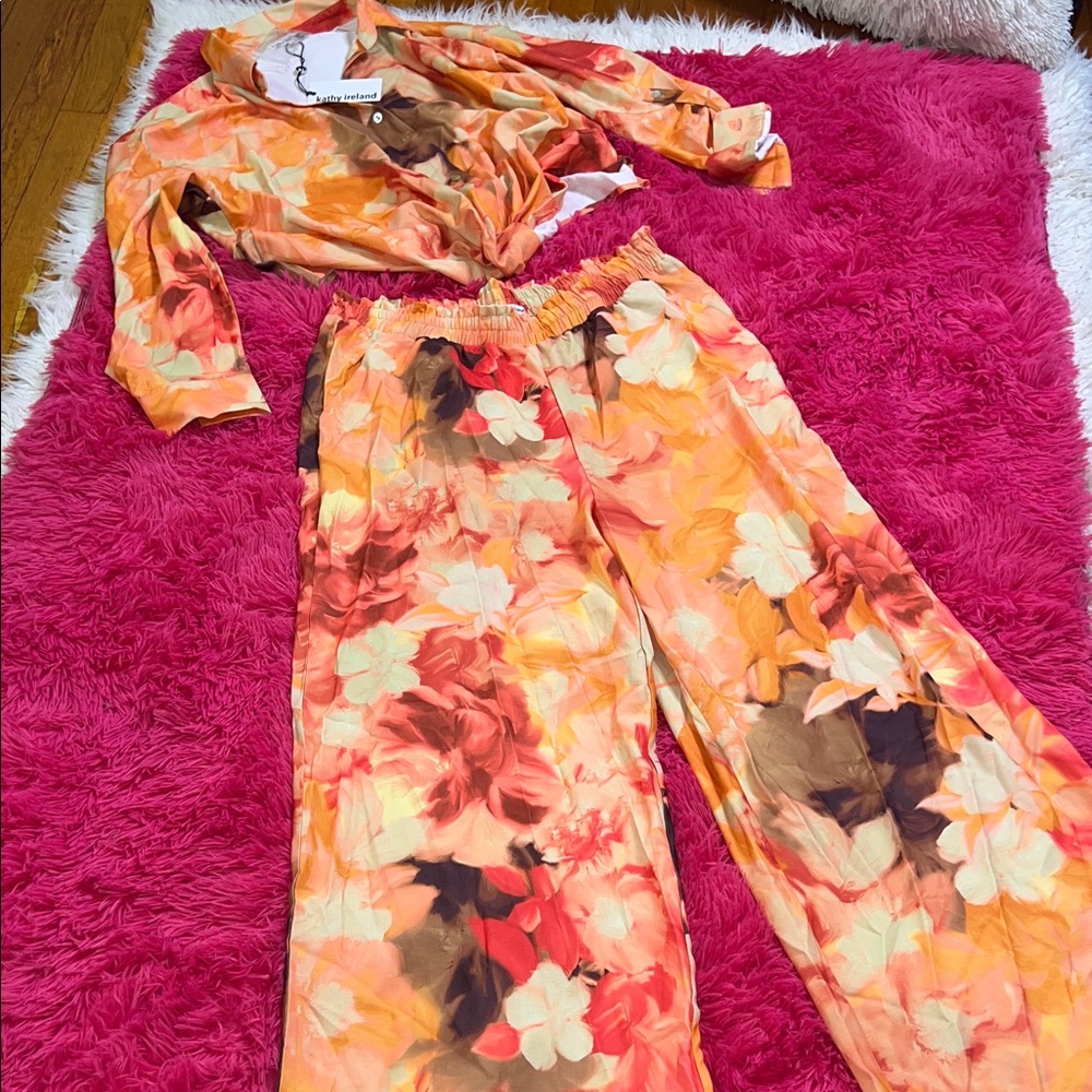 Floral Women's Pants & Jumpsuit Set